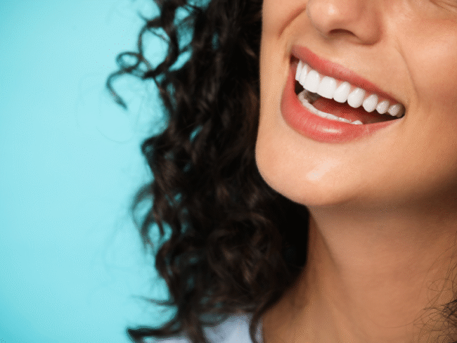 Estética dental. Clinica dental en Córdoba Mauramed Estética dental. Clinica dental en Córdoba Mauramed